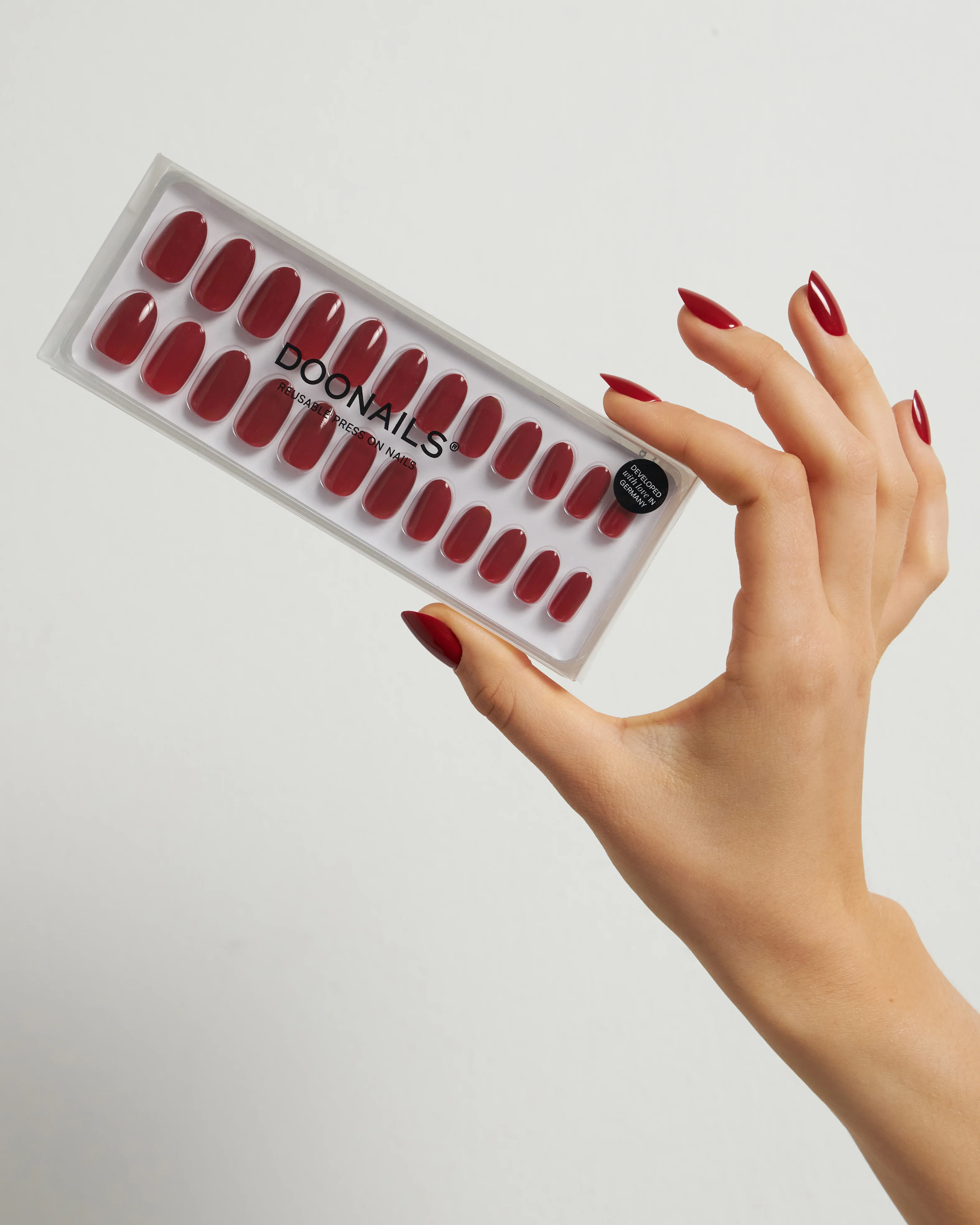 Mon Cheri Medium Round Soft Gel Press Ons - Image 4