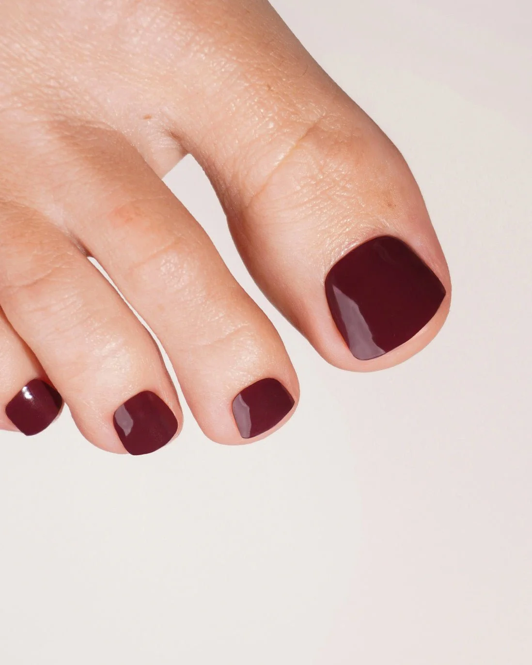Plum Purple Mani & Pedi Set - Gel Strips - Image 5