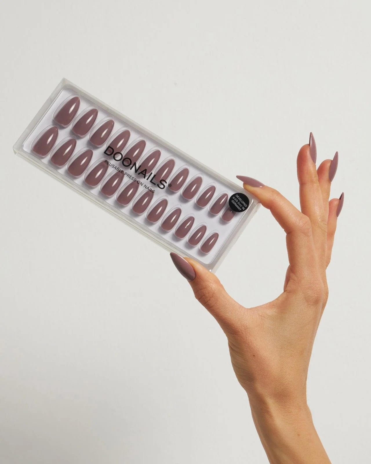 Silent Night Mauve Medium Almond Soft Gel Press Ons - Image 3