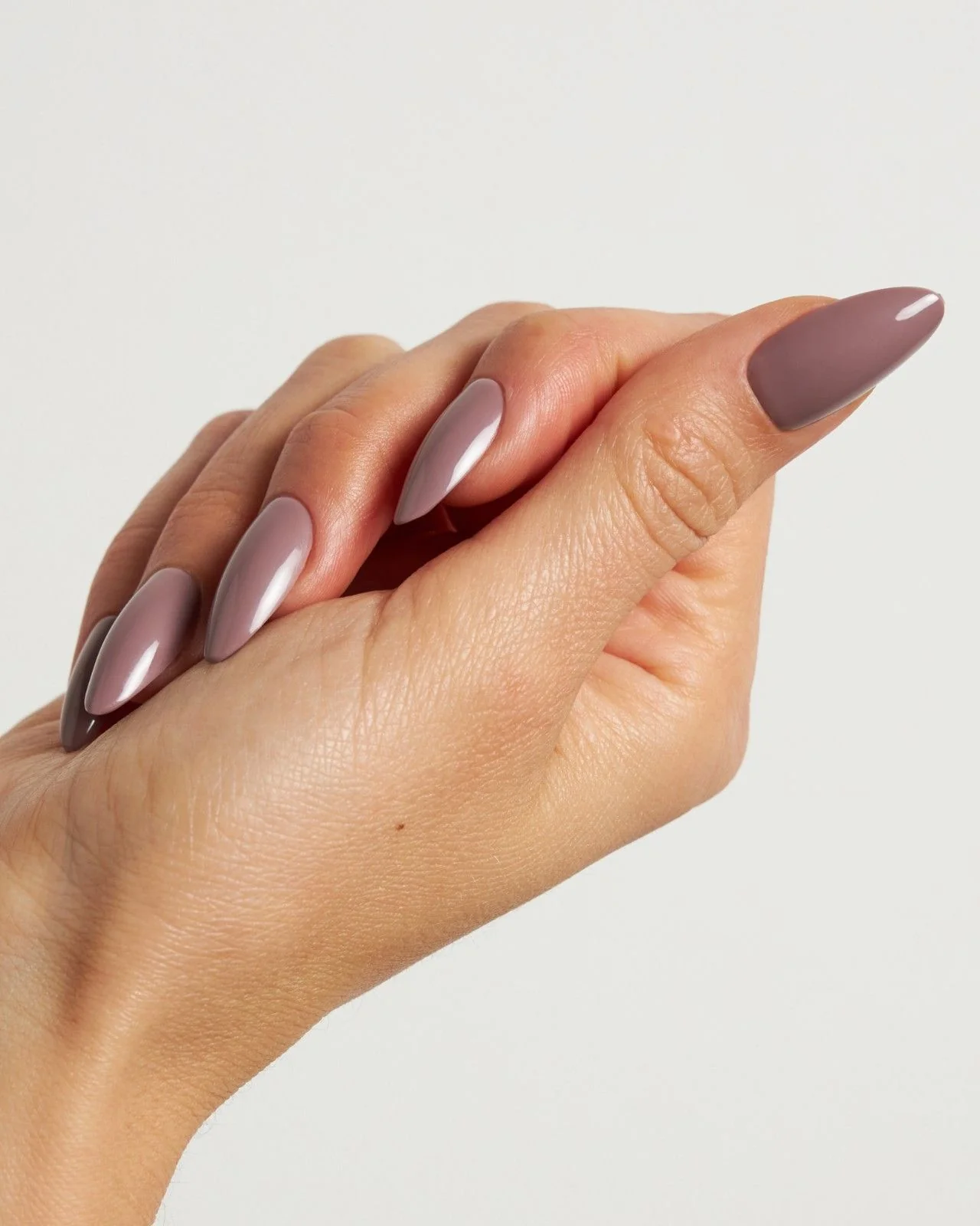 Silent Night Mauve Medium Almond Soft Gel Press Ons - Image 4