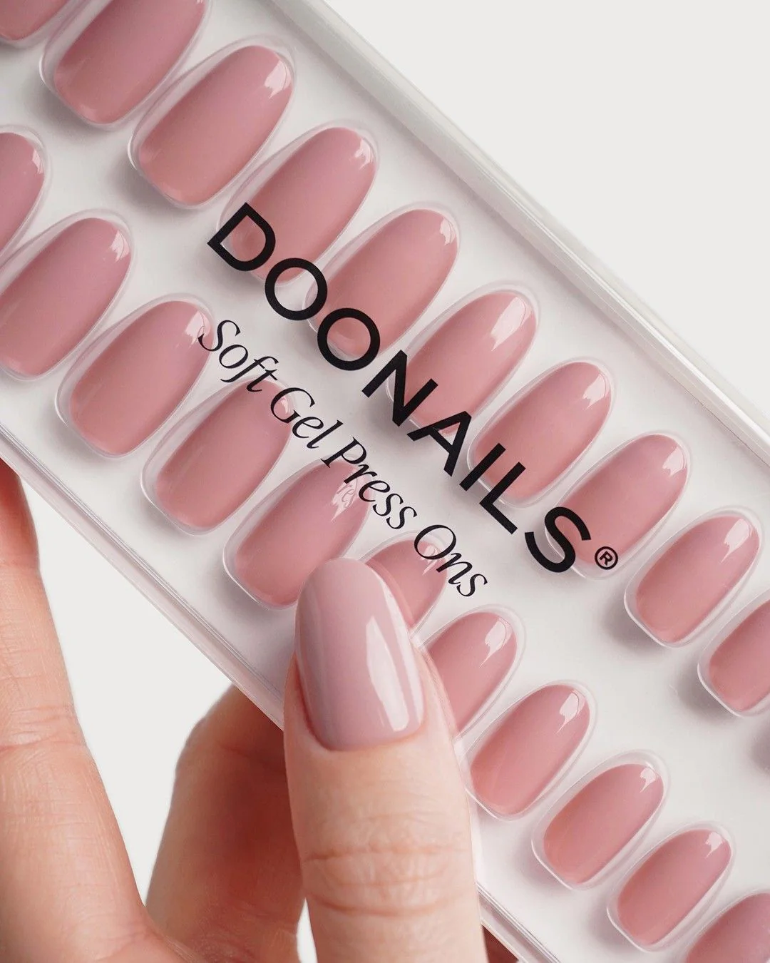 Valentine Crush Medium Round Soft Gel Press Ons - Image 5